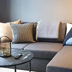 Elegant Apartment In The Middle Of Oslo